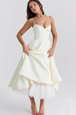 Ruby – Stalen Ring Swing Jurk met Corset