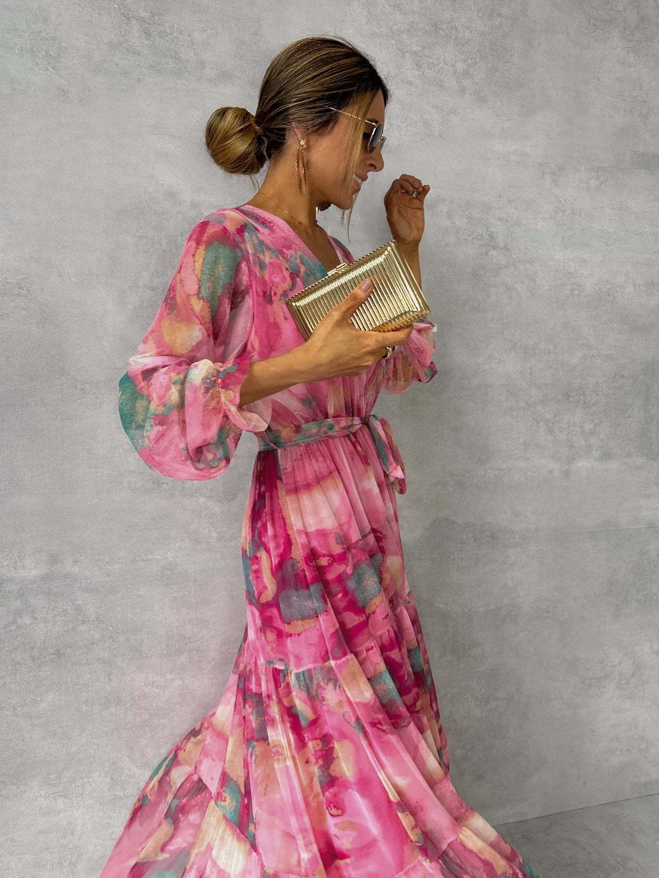 Gillian – Elegant Chiffon Jurk met Trekkoord en Patchwork