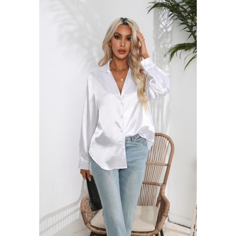 Andrea – Satijnen Blouse met Kraag