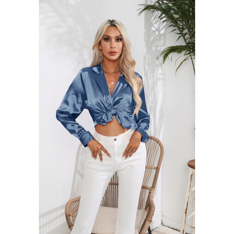 Andrea – Satijnen Blouse met Kraag
