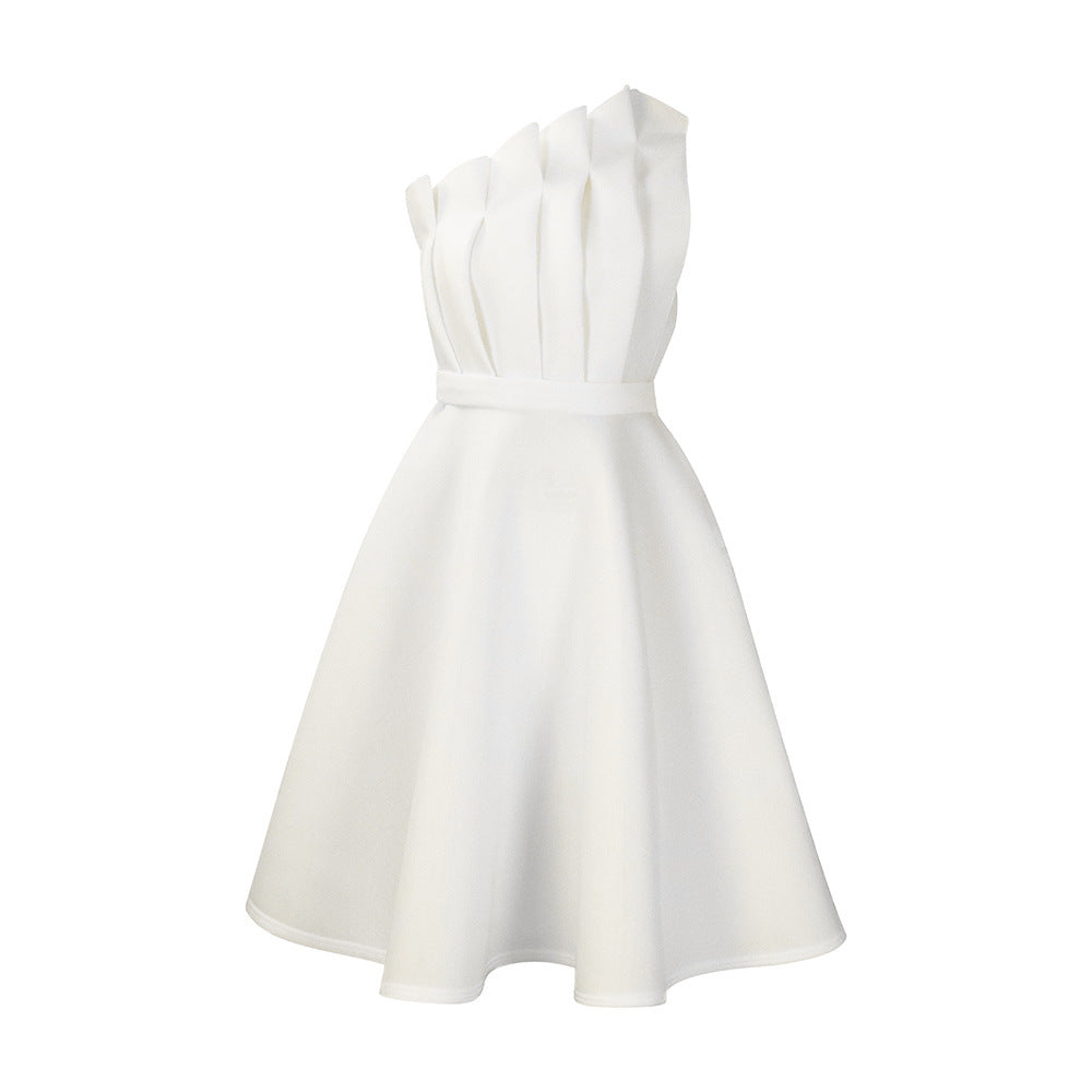 Kathryn – Elegante One-shoulder Jurk met Hoge Taille en Ruches