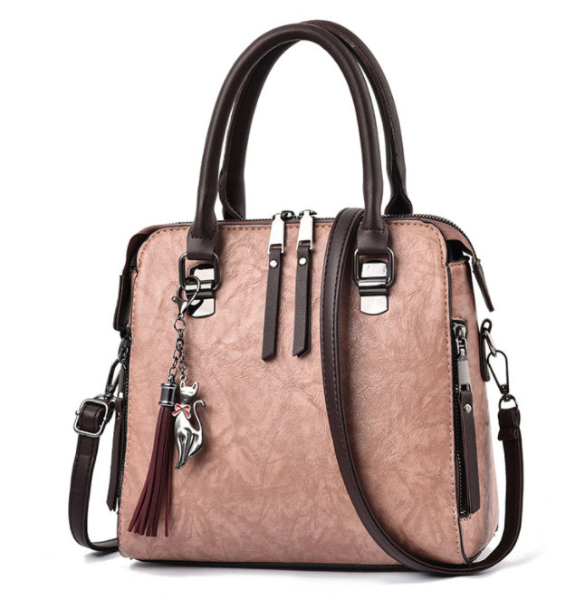 Tracy – Grote Luxe Schoudertas met Kwastjes
