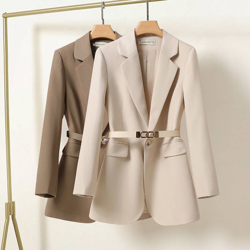 Christine – Elegante Mid-Lengte Jasje met Taillecontrole