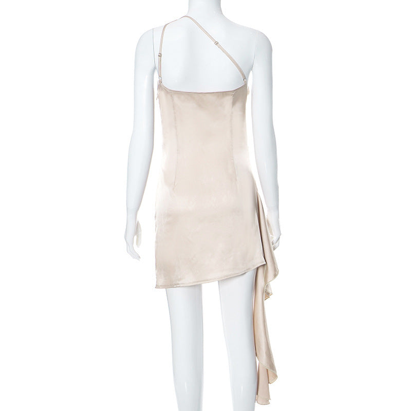 Amelia – One-shoulder Mouwloze Mini Jurk Sexy Slim Rugloze Rok