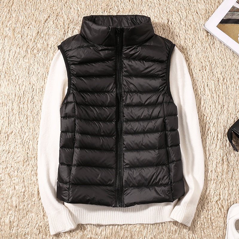 Natasha – Lichte Damesdonzen Bodywarmer met Opstaande Kraag