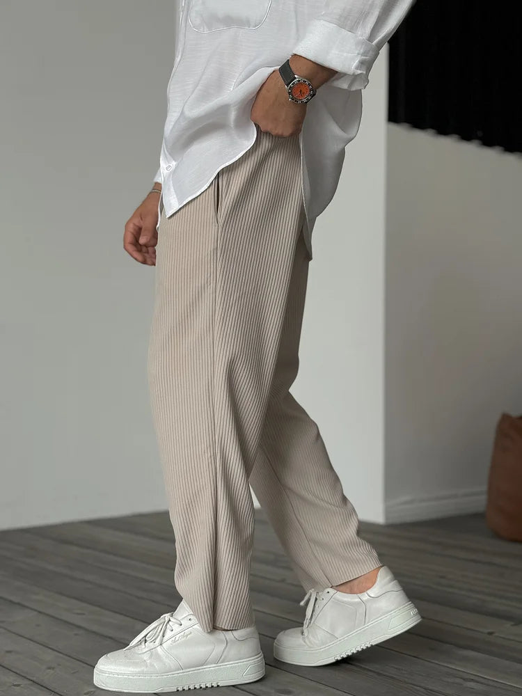 Heren Luxe Comfort Plissé Broek – Elegant en Veelzijdig voor Elke Gelegenheid