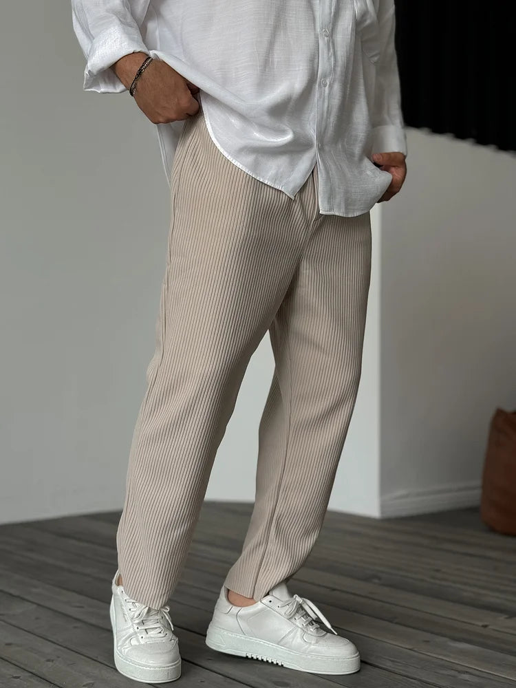 Heren Luxe Comfort Plissé Broek – Elegant en Veelzijdig voor Elke Gelegenheid