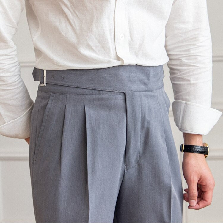 Heren Hoge Taille Pantalon op Maat – Klassieke Geplooide Broek met Gespsluiting, Zakelijke en Formele Stijl